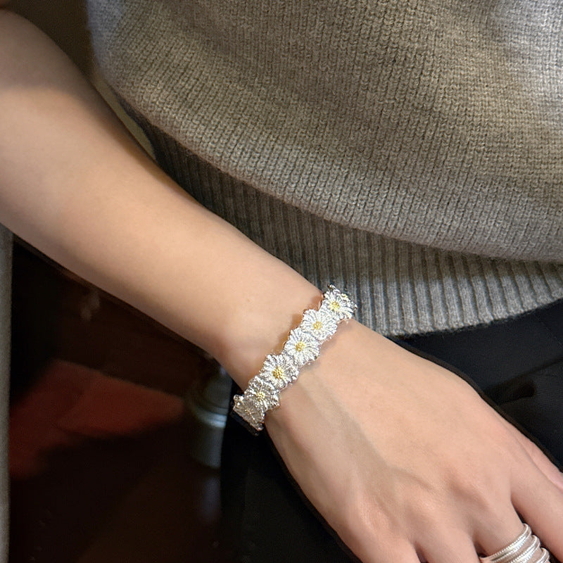 925 Sterling Silver Daisy Bracelet Bangle