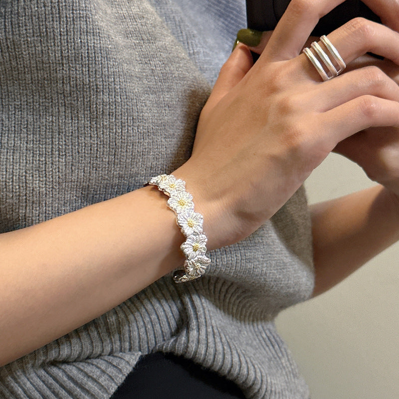 925 Sterling Silver Daisy Bracelet Bangle