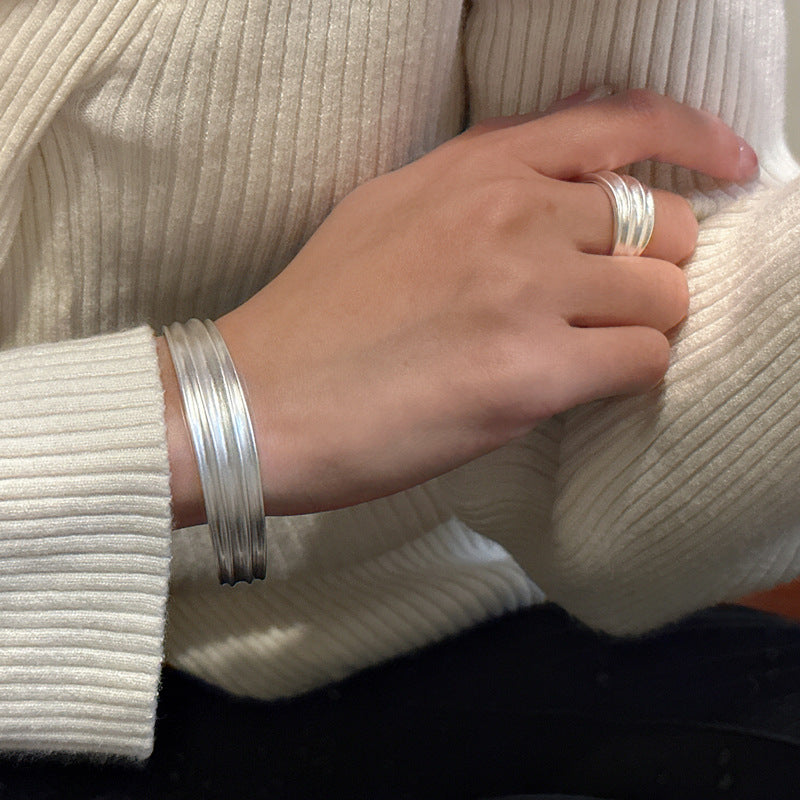 925 Sterling Silver Chic Bracelet Bangle