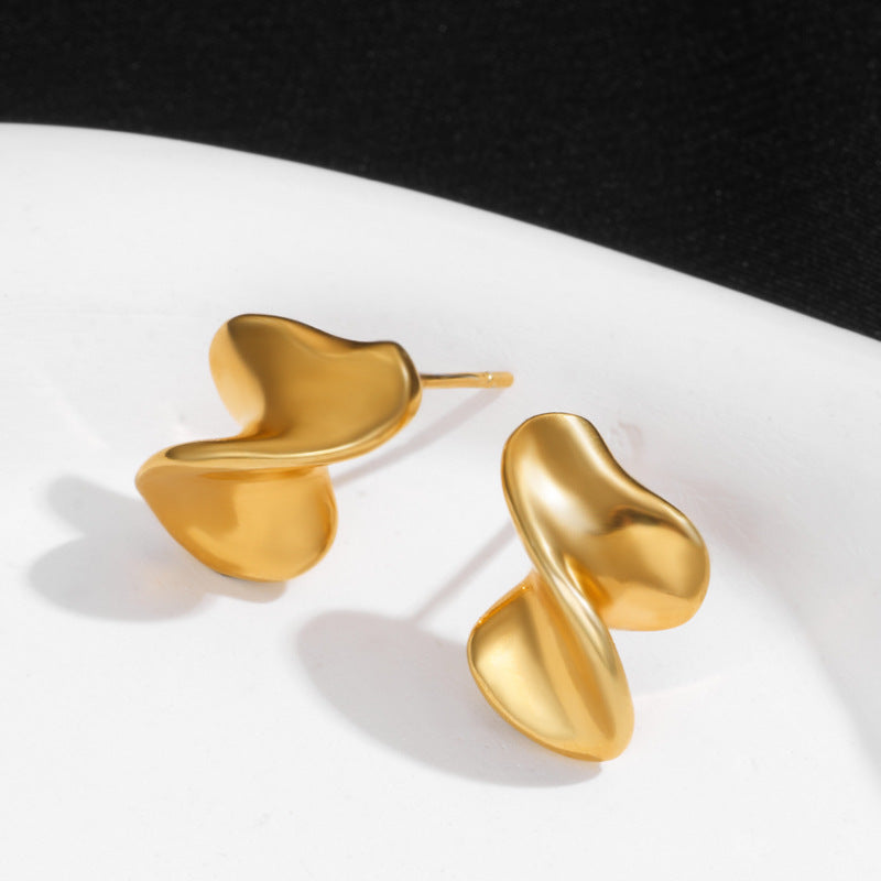 Irregular ripple earring