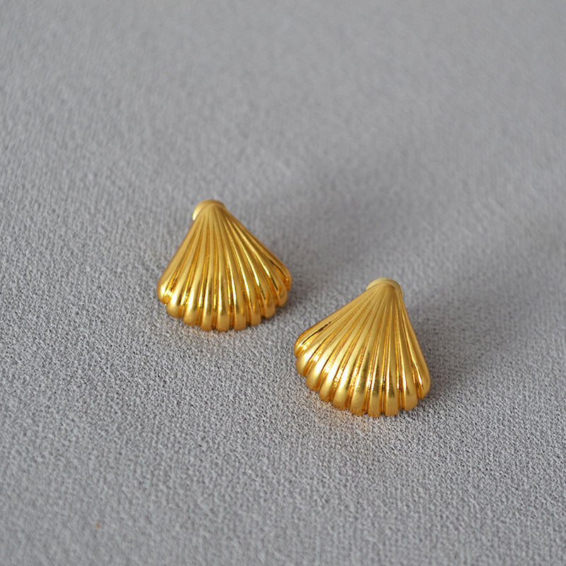 Brass Fashion Shell Shape Earrings