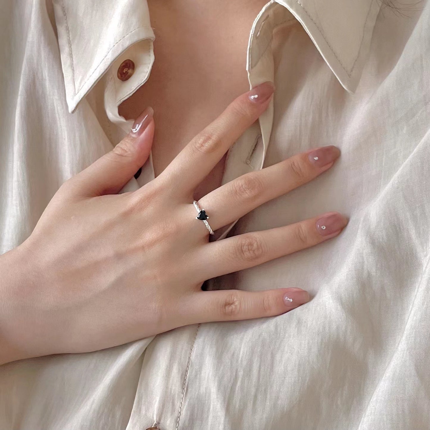 925 Sterling Silver Twisted Heart Zircon Ring