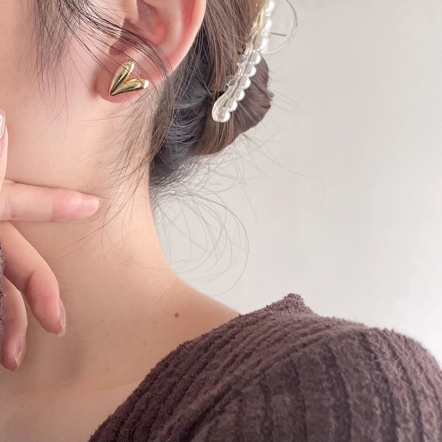 925 Sterling Silver Chic Heart Earring Studs