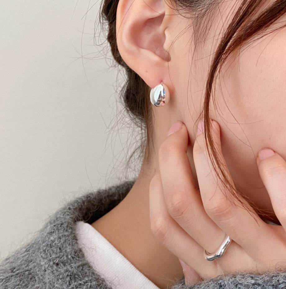 925 Sterling Silver Delicate Earrings