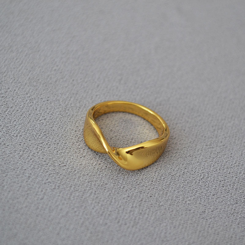 Brass Twisted Ring