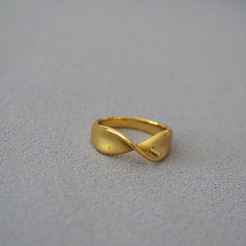 Brass Twisted Ring