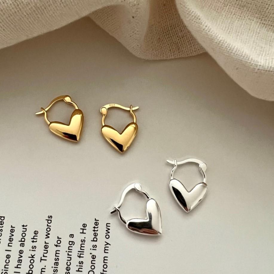 925 Sterling Silver Heart Shape Earrings