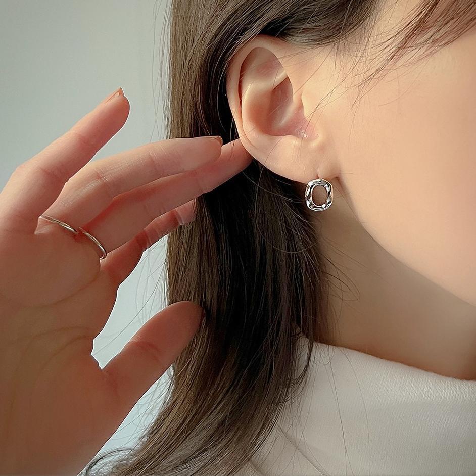925 Sterling Silver Fashion O Stud Earrings