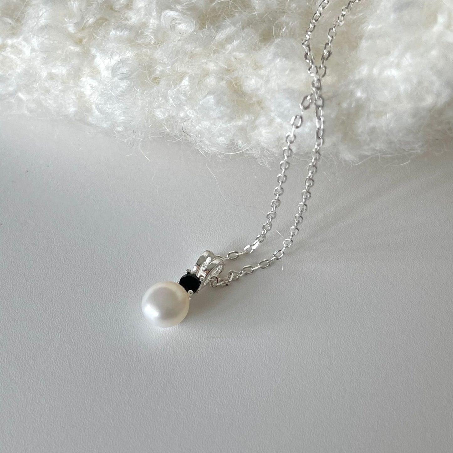 925 Sterling Silver Freshwater Pearl Pendant Necklace