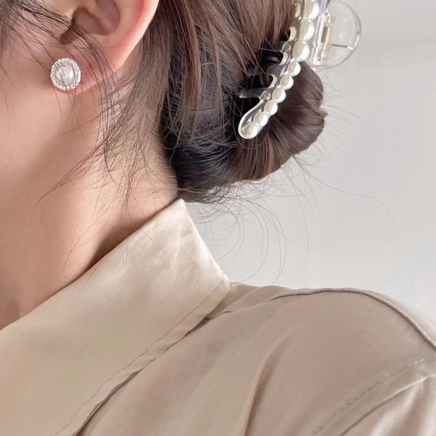 925 Sterling Sliver Earrings With Shell Pearls