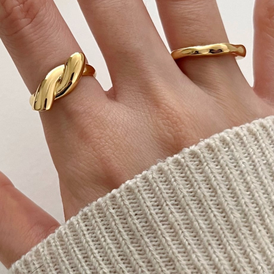 925 Sterling Silver Overlapping Ring