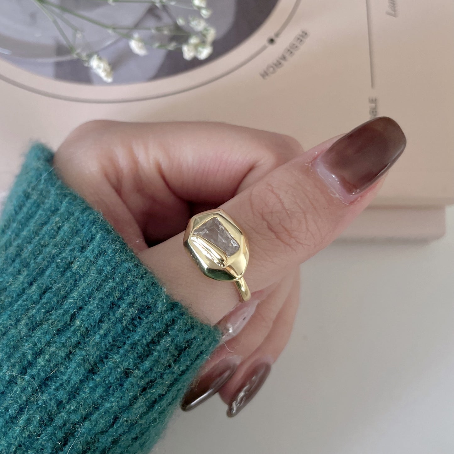 925 Sterling Silver Zircon Ring