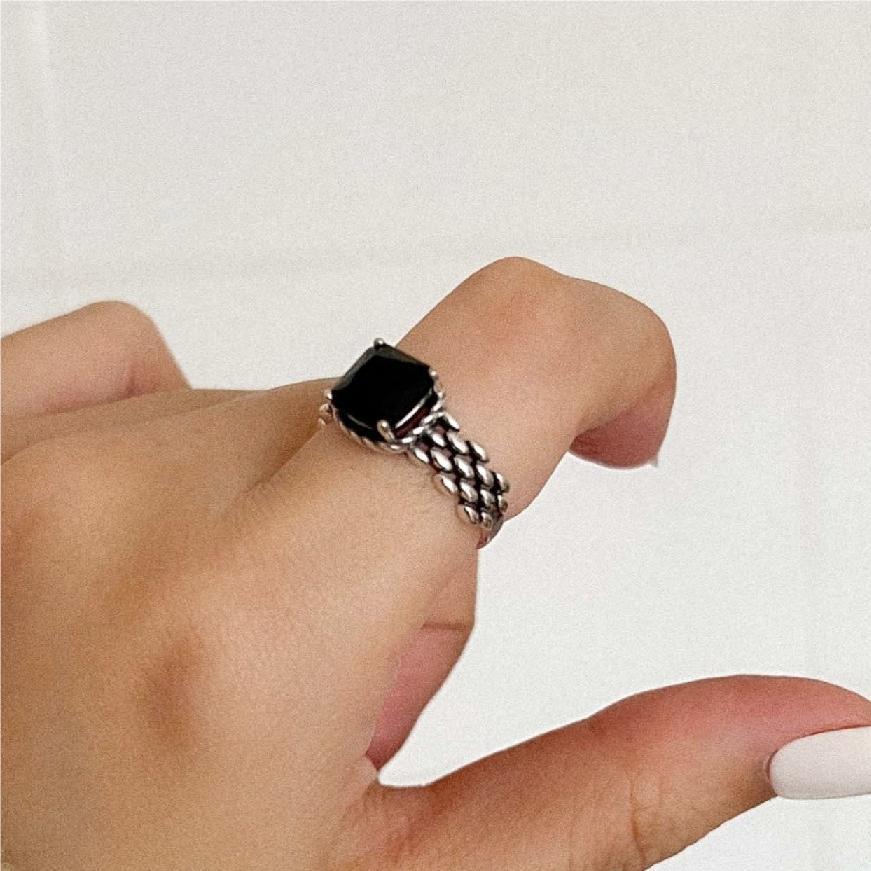 925 Sterling Silver Onyx Ring