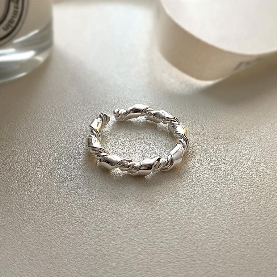 925 Sterling Silver Twisted Ring