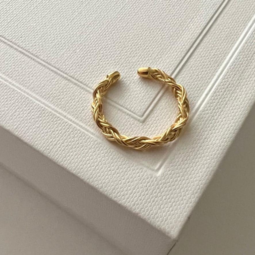 925 Sterling Silver Pleated Ring