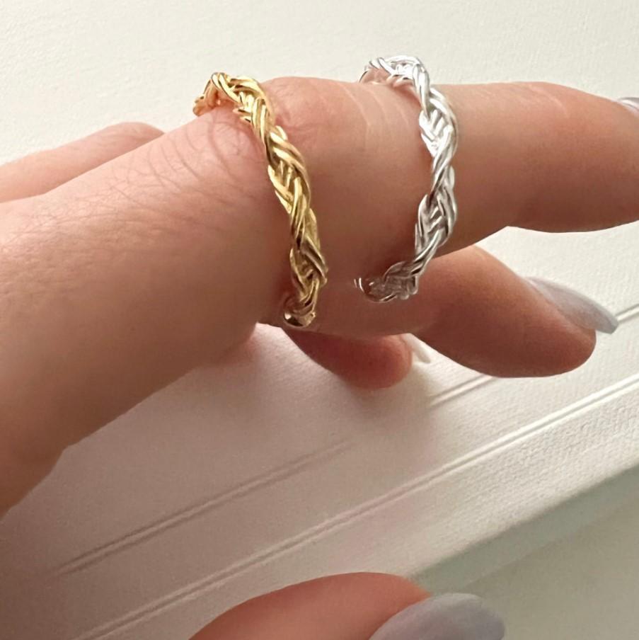 925 Sterling Silver Pleated Ring