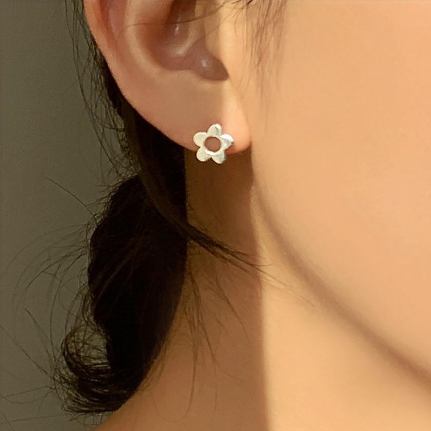 925 Sterling Silver Flower Earring Stud