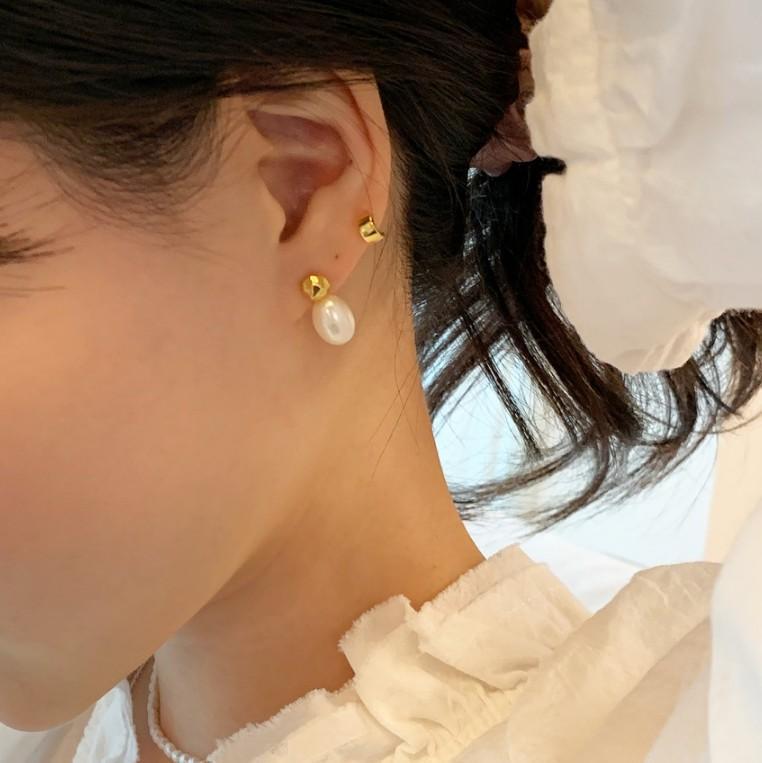 925 Sterling Sliver Earrings With Shell Pearls