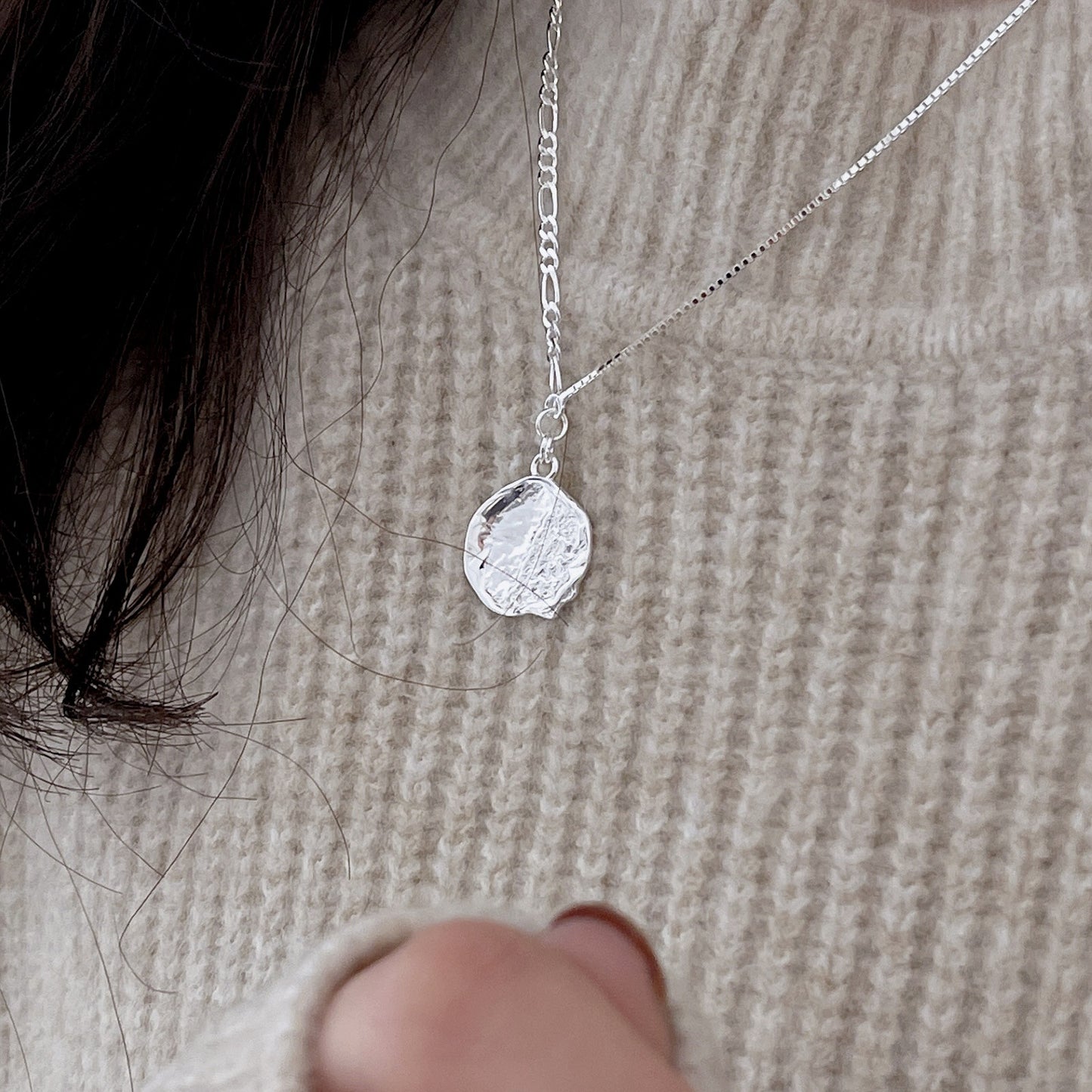 925 Sterling Silver Hammered Pendant Necklace