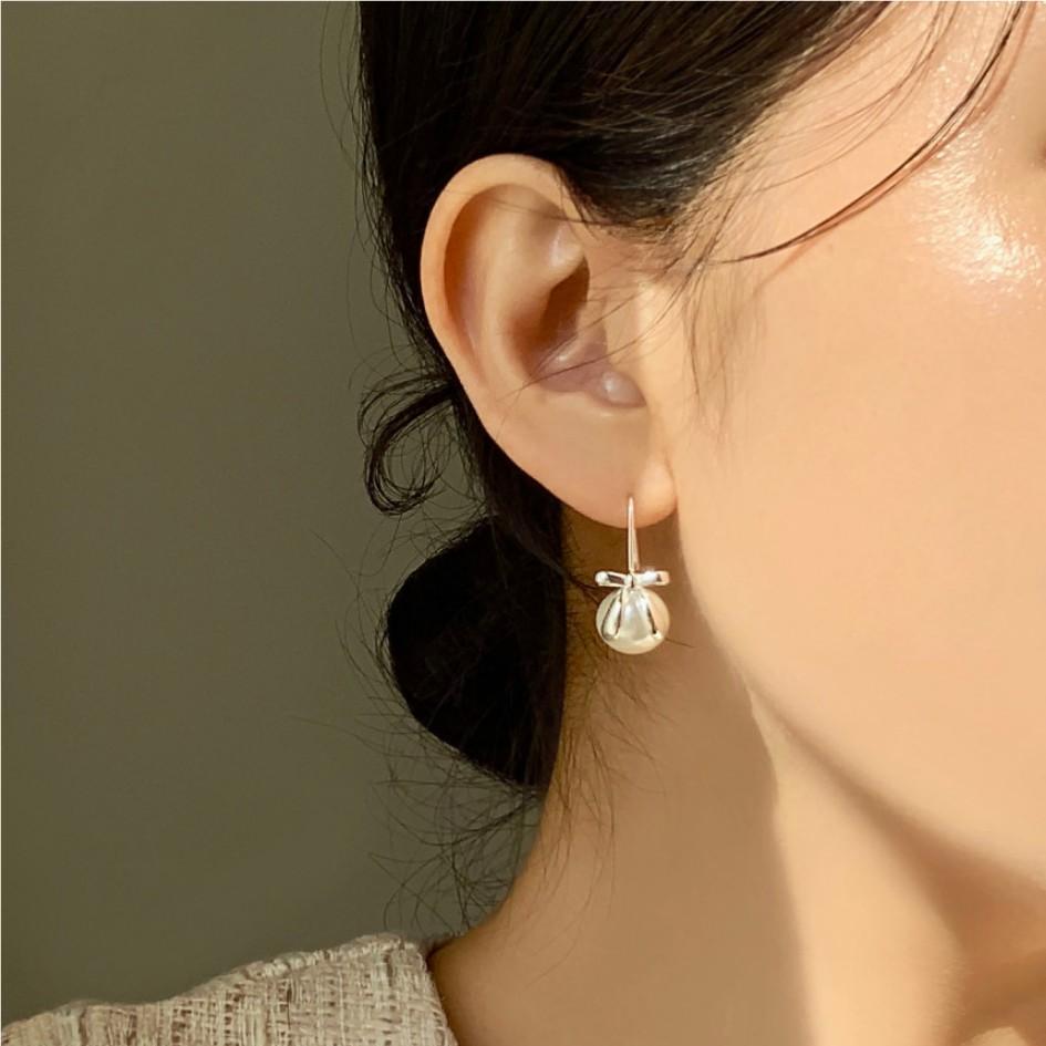 925 Sterling Sliver Earring With Shell Pearls