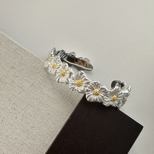 925 Sterling Silver Daisy Bracelet Bangle