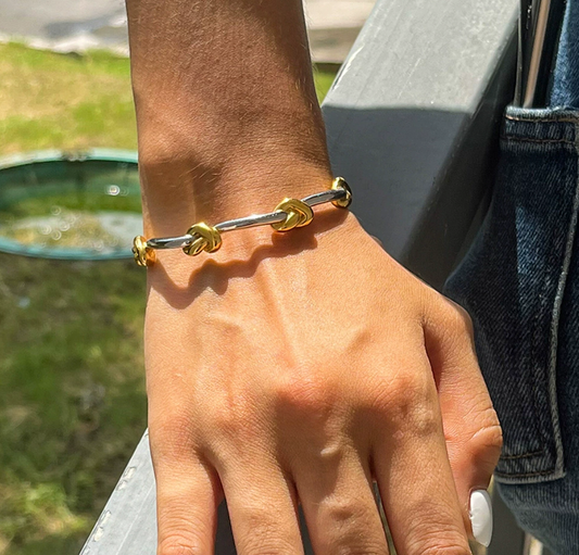 Stainless steel bracelet