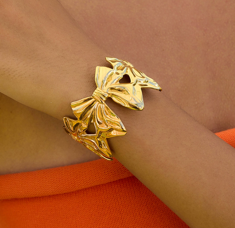 Stainless steel bracelet