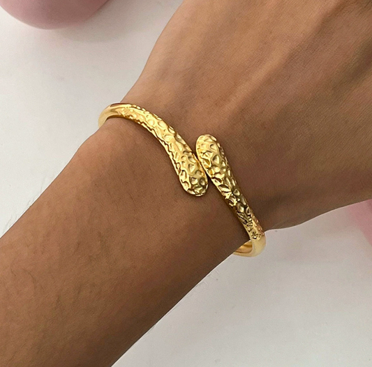 Stainless steel bracelet