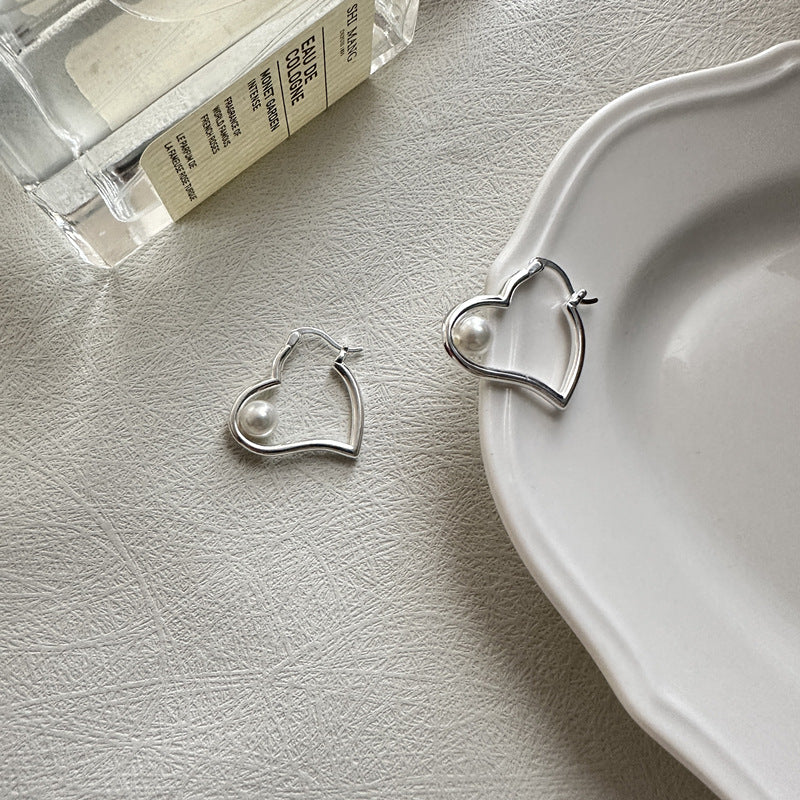 925 Sterling Silver Heart Shape Earring Hoop With Pearl