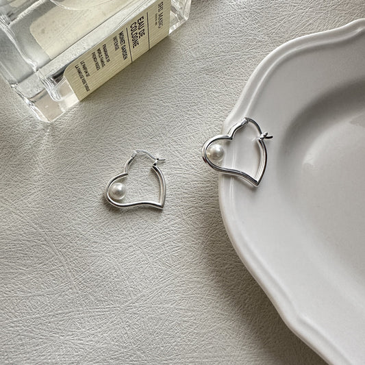 925 Sterling Silver Heart Shape Earring Hoop With Pearl