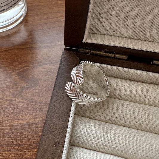 925 sterling silver simple fashion feather ring