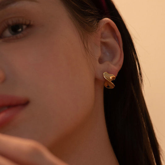 Irregular ripple earring