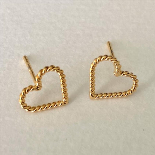 925 Sterling Silver Heart Shape Earrings