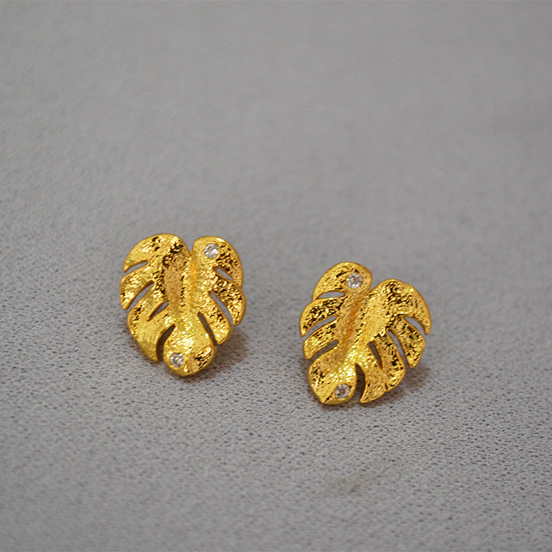 Chic Brass Leaf Earrings