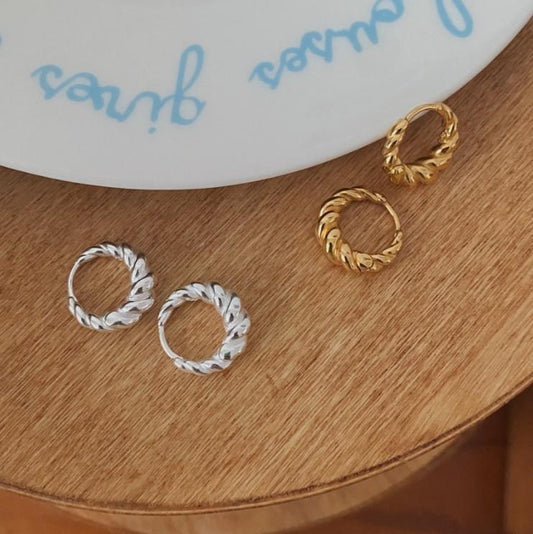 925 Sterling Silver Small Hoop Earrings