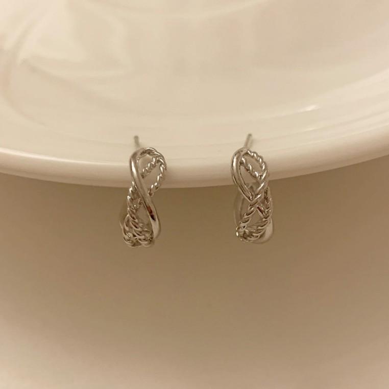 925 Sterling Silver Fashion Stud Earrings