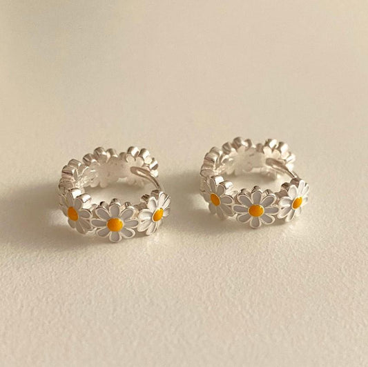 925 Sterling Silver Daisy Flower Earrings