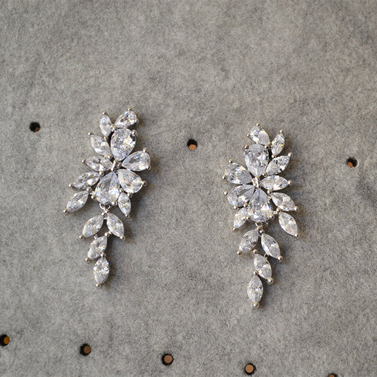 Brass Chic Leaf Shape Earrings