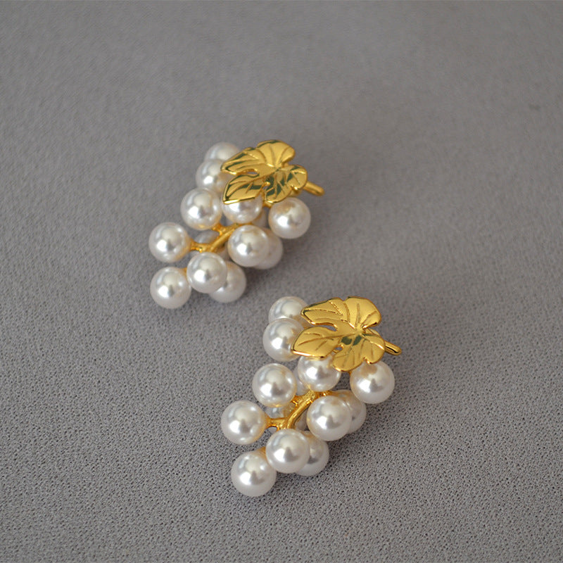 Chic Brass Earrings with Pearls