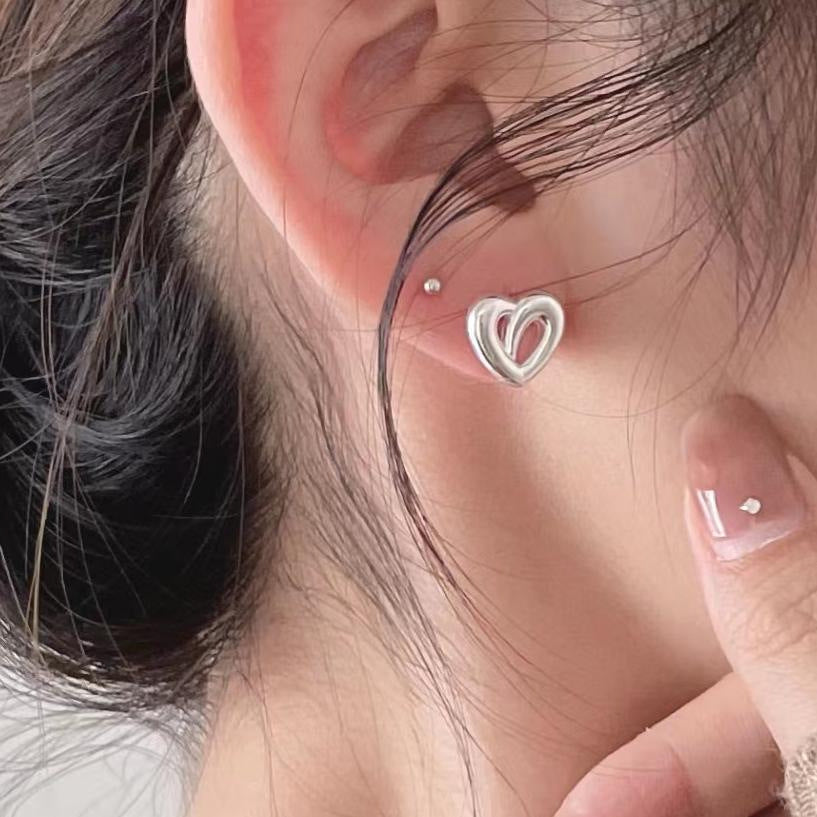 925 Sterling Silver Heart Earring Studs