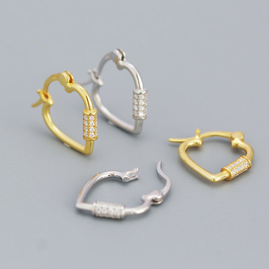 925 Sterling Silver CZ Heart Earrings