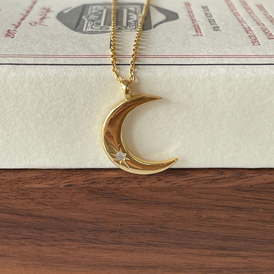 925 Sterling Silver Moon Pendant Necklace