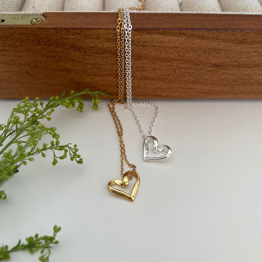 925 Sterling Silver Heart Pendant Delicate Necklace