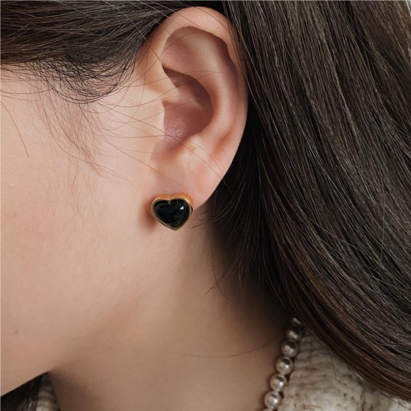 925 Sterling Silver Black Onyx Heart Earring Studs