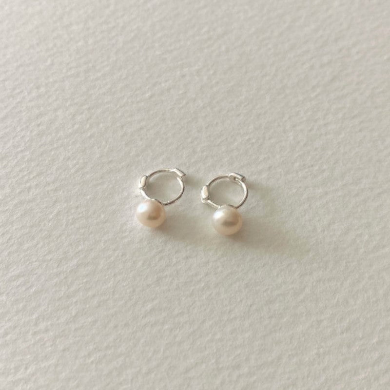 925 Sterling Sliver Earrings With Fresh Water Pearl