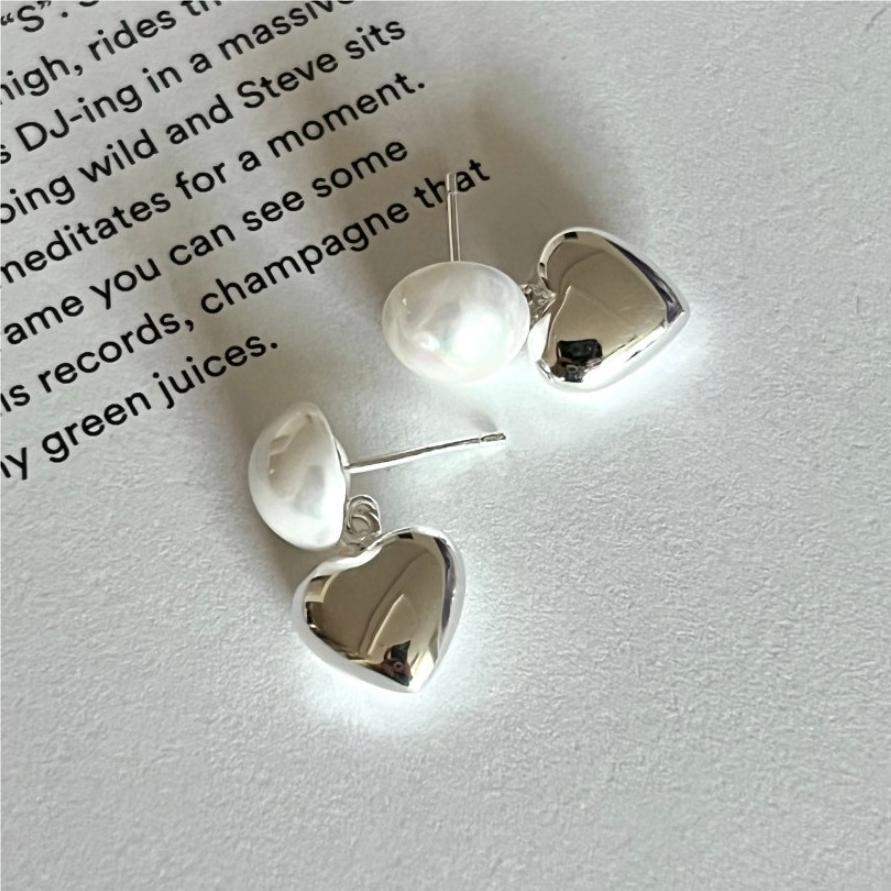 925 Sterling Silver Freshwater Pearl Heart Charm Earring Studs