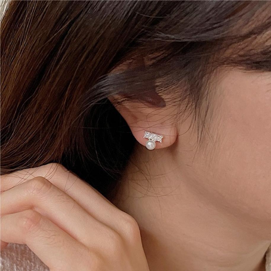 925 Sterling Silver CZ Pearl Earring Studs