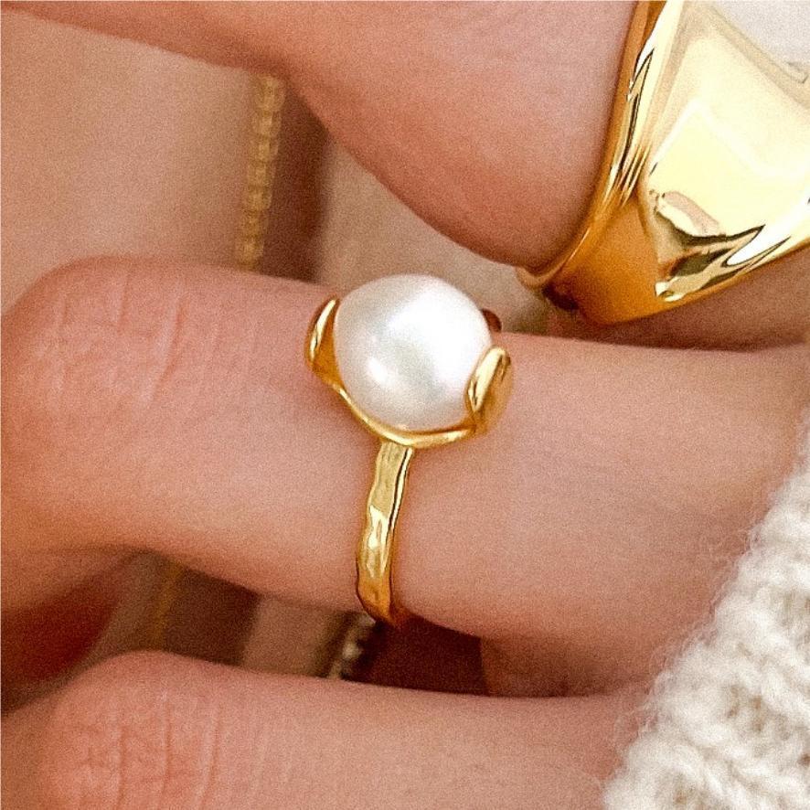 925 Sterling Silver Freshwater Pearl Ring