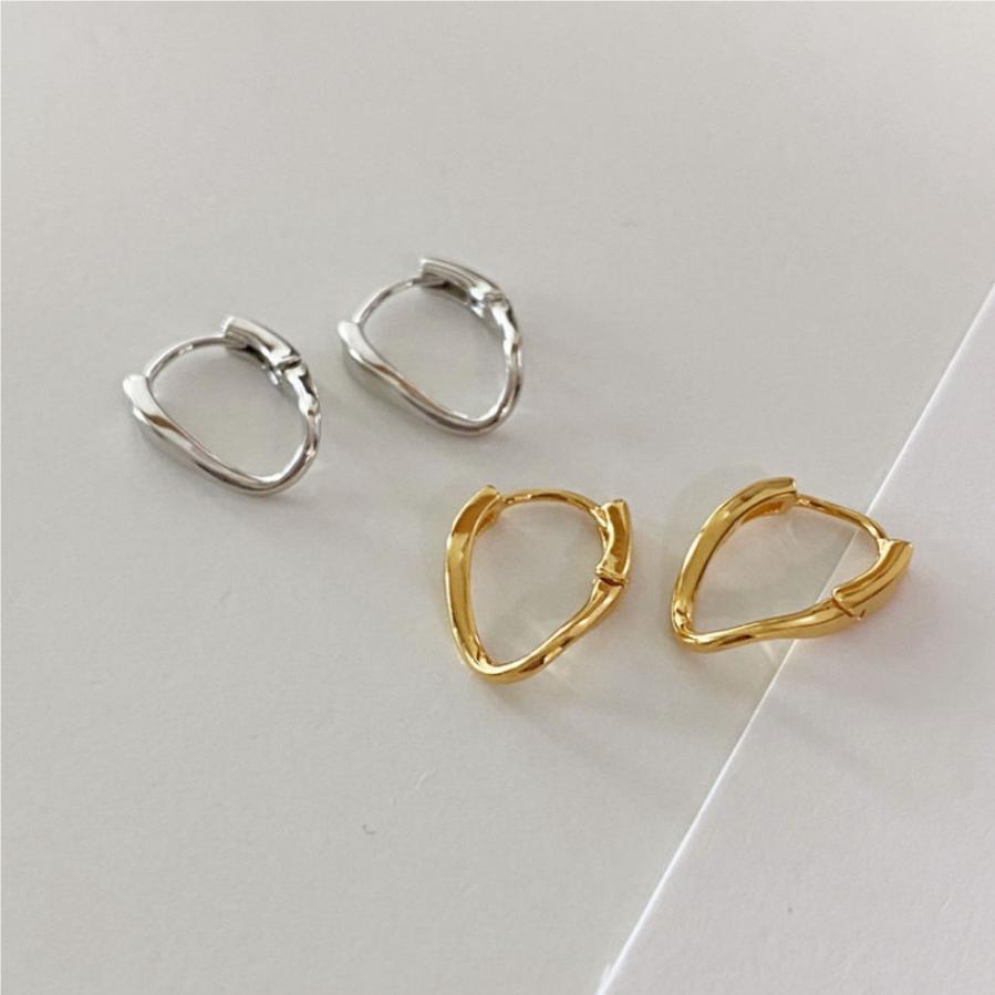 925 Sterling Silver Simple and Stylish Earrings